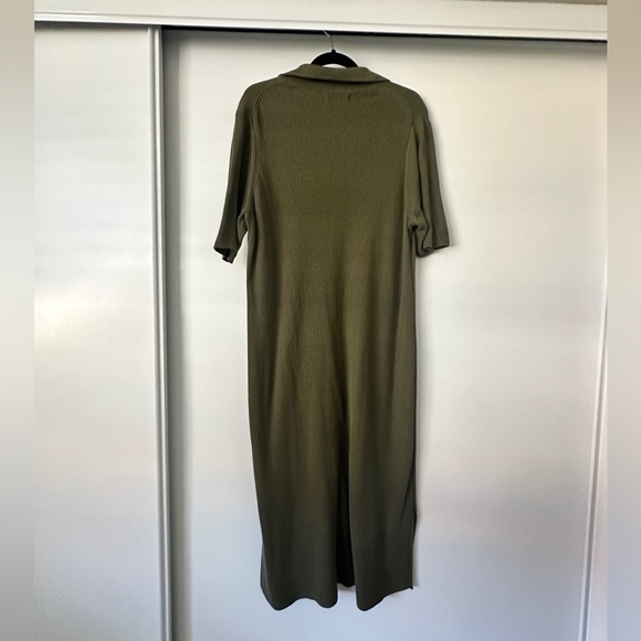 BANANA REPUBLIC T-SHIRT DRESS WITH SIDE SLITS - Picture 2 of 3